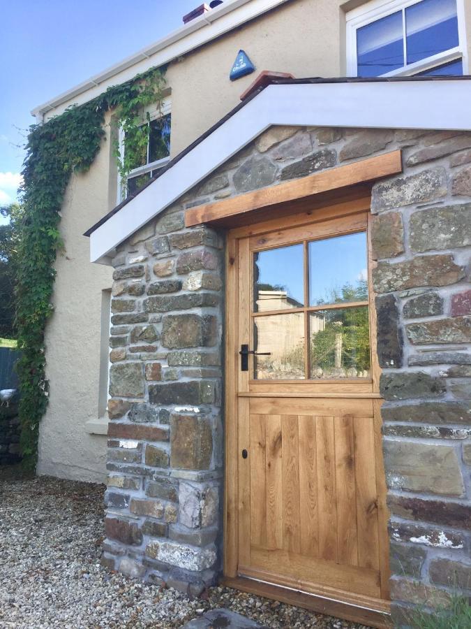 Efail Y Garn Bed & Breakfast Swansea Exterior foto
